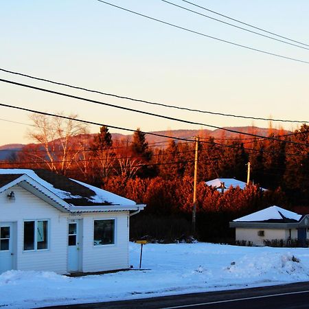 Motel Leblanc Carleton-sur-Mer Bagian luar foto